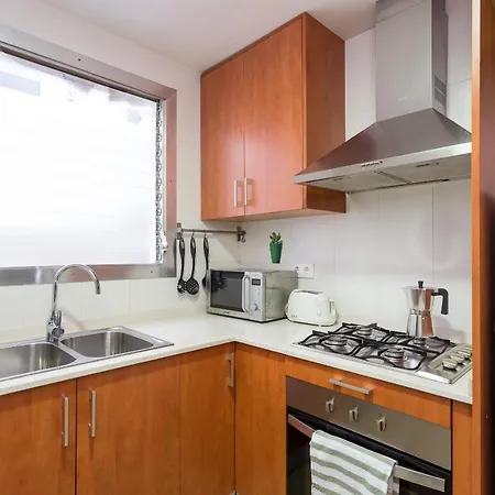 Apartamento Sagrada Familia - Padilla 305 *